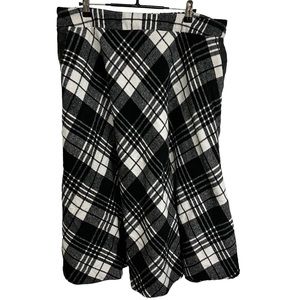 IDEALSANXUN PLAID WOOL BLEND MIDI SKIRT. Black/White buffalo check plaid. Sz:2XL